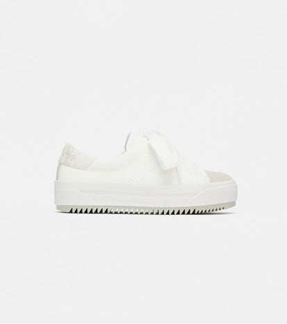 White Plimsolls