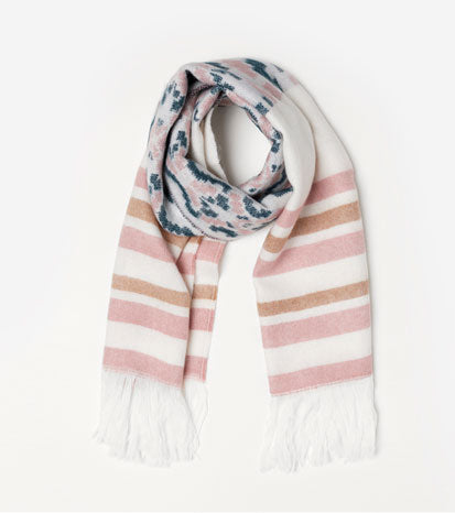 Large scarf